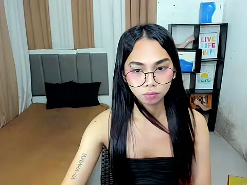 SeductiveYukie online show from 15, 1, 2026