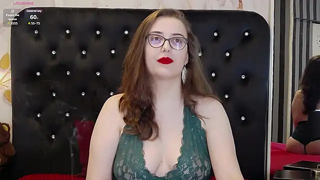 Snapshot of JulieAnnX chatting on 14, 6, 2026 JulieAnnX online show from 14, 6, 2026