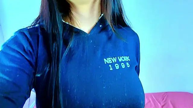 Anniecute   online show from 5, 6, 2026