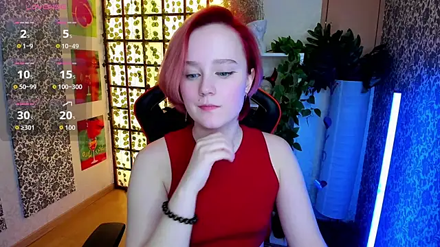 Ellie Heavenly online show from 9, 4, 2026