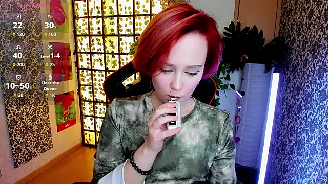 Ellie Heavenly online show from 8, 4, 2026