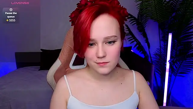 Ellie Heavenly online show from 19, 3, 2026