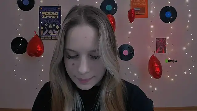 Snapshot of miles_candy chatting on 13, 2, 2026 miles candy online show from 13, 2, 2026