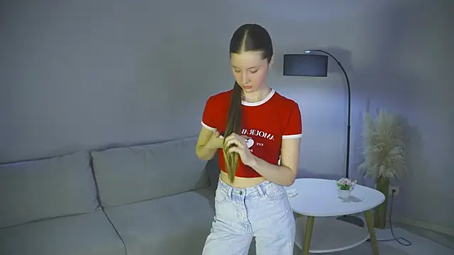 AleenKilogan online show from 13, 1, 2026