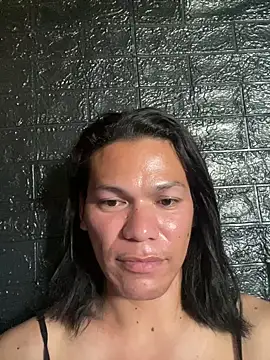 HugeAgatha online show from 2, 4, 2026