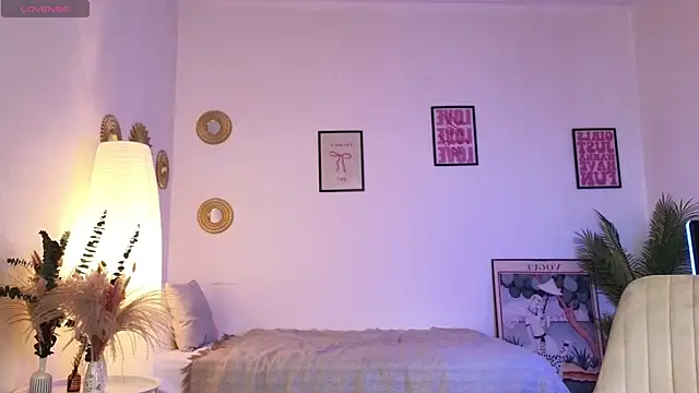 casey robbinss online show from 19, 4, 2026