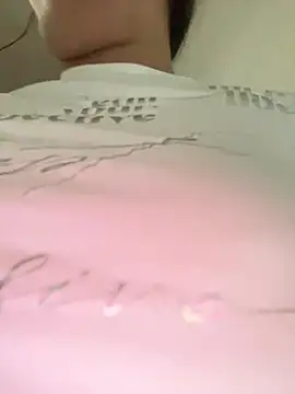 Snapshot of luisa_clark1 chatting on 13, 1, 2026 luisa clark1 online show from 13, 1, 2026