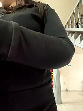 Snapshot of luisa_clark1 chatting on 14, 1, 2026 luisa clark1 online show from 14, 1, 2026