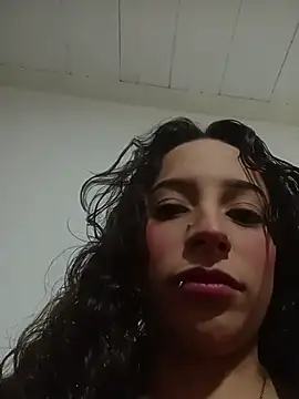 AlexxaAndRileyy online show from 17, 5, 2026