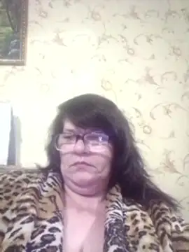 NysiOlsen online show from 14, 4, 2026