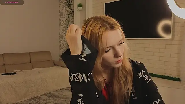 JuanaSumma online show from 26, 3, 2026