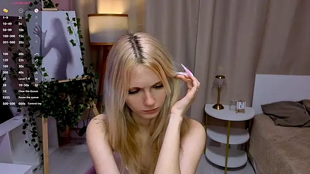 JuanaSumma online show from 9, 6, 2026