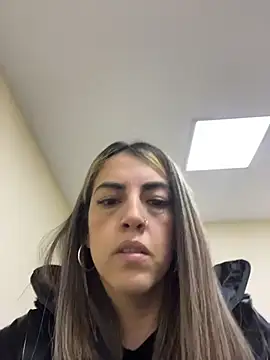 Snapshot of Paulinaa_bella chatting on 26, 2, 2026 Paulinaa bella online show from 26, 2, 2026