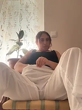 morenita sexy777 online show from 29, 5, 2026