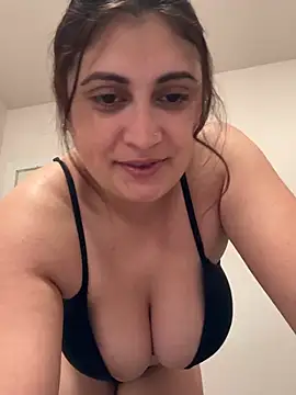 morenita sexy777 online show from 1, 6, 2026