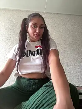 Snapshot of morenita_sexy777 chatting on 15, 1, 2026 morenita sexy777 online show from 15, 1, 2026