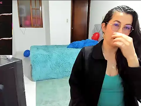 Snapshot of talia_mystic chatting on 24, 2, 2026 talia mystic online show from 24, 2, 2026