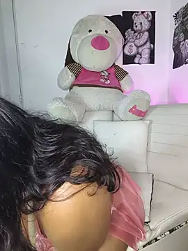 ebonysummer  online show from 30, 5, 2026