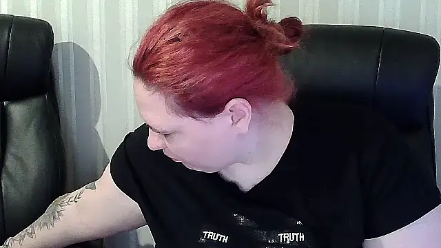 Snapshot of OskaAh chatting on 14, 1, 2026 OskaAh online show from 14, 1, 2026