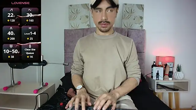 Ethan Briggs  online show from 11, 3, 2026