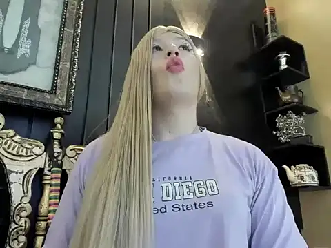 Snapshot of Gomory_Niix chatting on 17, 7, 2026 Gomory Niix online show from 17, 7, 2026