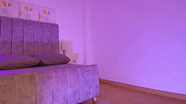 Lucy Carson  online show from 2, 4, 2026