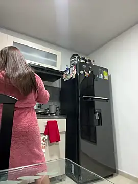 Pretty  Milf online show from 20, 3, 2026