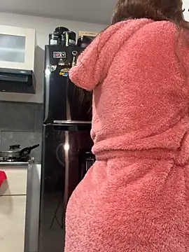 Snapshot of Pretty__Milf chatting on 27, 2, 2026 Pretty Milf online show from 27, 2, 2026