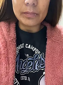 Snapshot of Pretty__Milf chatting on 28, 2, 2026 Pretty Milf online show from 28, 2, 2026