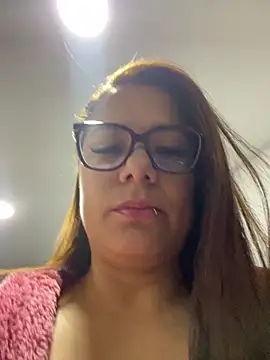 Pretty  Milf online show from 29, 4, 2026