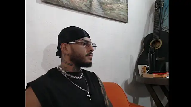 Snapshot of liyamjunior chatting on 15, 2, 2026 liyamjunior online show from 15, 2, 2026