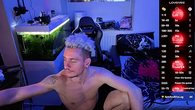 Rayzel White online show from 25, 2, 2026