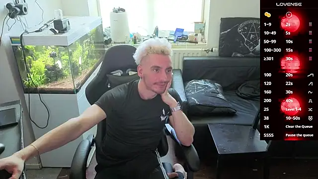 Rayzel White online show from 7, 4, 2026