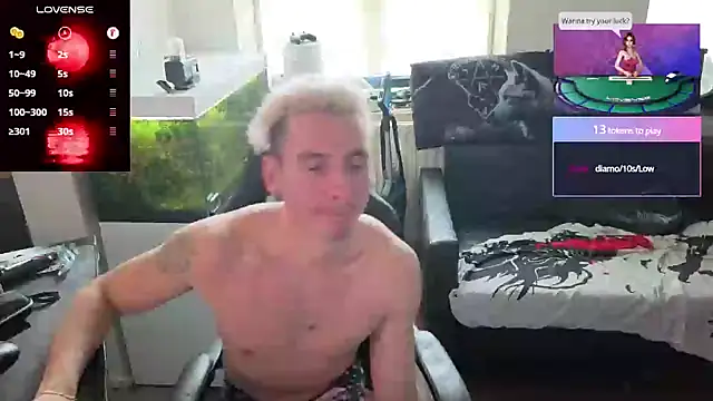 Rayzel White online show from 11, 5, 2026
