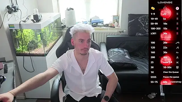 Rayzel White online show from 26, 3, 2026