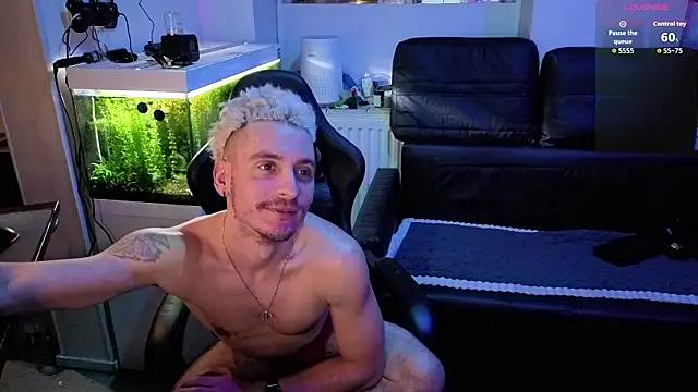 Rayzel White online show from 3, 2, 2026