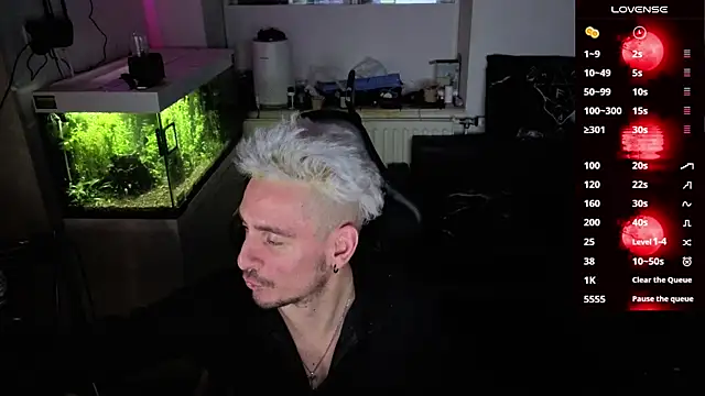 Rayzel White online show from 23, 3, 2026