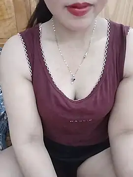 Snapshot of MaiNgoc_sexy chatting on 14, 7, 2026 MaiNgoc sexy online show from 14, 7, 2026