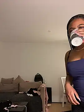 xo steffyxo 4 online show from 11, 3, 2026