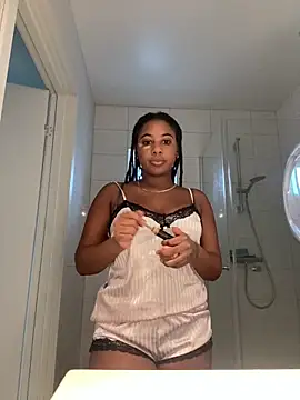 xo steffyxo 4 online show from 4, 5, 2026