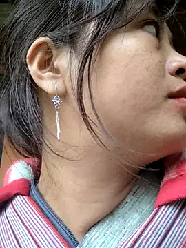 miumiu sexy2x online show from 17, 3, 2026