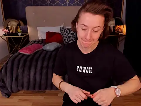 GingerWixxx online show from 3, 2, 2026