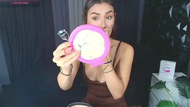 inababe online show from 26, 3, 2026