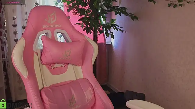 Snapshot of Leslie_Wholsh chatting on 27, 3, 2026 Leslie Wholsh online show from 27, 3, 2026