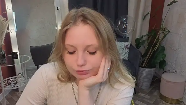 Sweet M1la online show from 1, 3, 2026