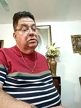 Snapshot of Zordomudo13 chatting on 8, 2, 2026 Zordomudo13 online show from 8, 2, 2026