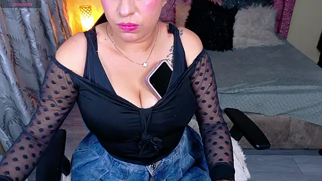 keileen luna online show from 6, 3, 2026