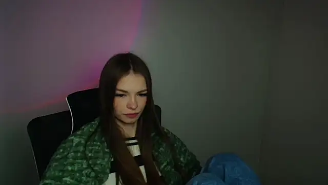 Lina Loveuu online show from 16, 2, 2026