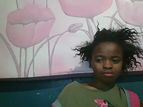 petitemew online show from 13, 3, 2026