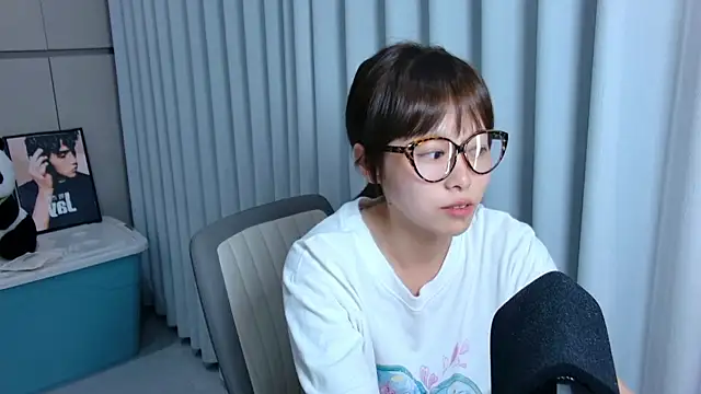 yuki-888 online show from 18, 4, 2026